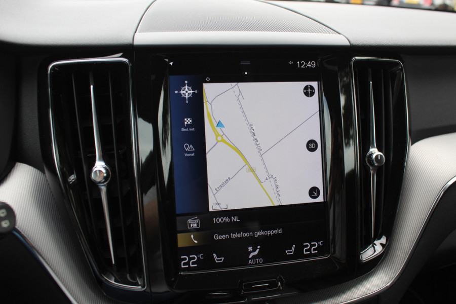 Volvo XC60 2.0 T8 AWD Polestar Engineered / Trekhaak / Panoramadak / 360Camera / Head-up / Leder / Harman Kardon / 22'' / Keyless / Intr.voorverwarming / Stuur+Stoelverwarming / Virtual Cockpit / CarPlay / DAB / Dodehoek / ACC