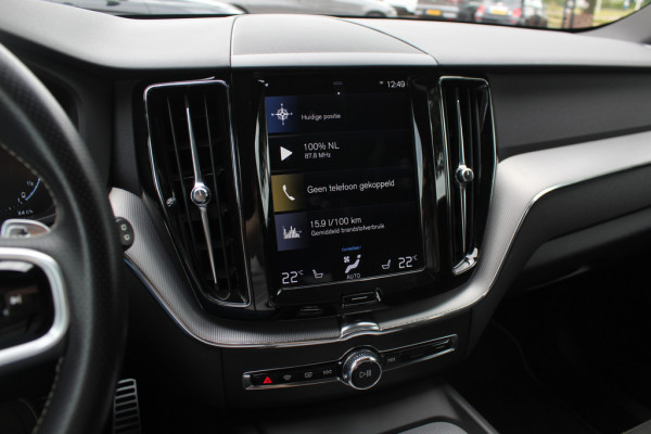 Volvo XC60 2.0 T8 AWD Polestar Engineered / Trekhaak / Panoramadak / 360Camera / Head-up / Leder / Harman Kardon / 22'' / Keyless / Intr.voorverwarming / Stuur+Stoelverwarming / Virtual Cockpit / CarPlay / DAB / Dodehoek / ACC