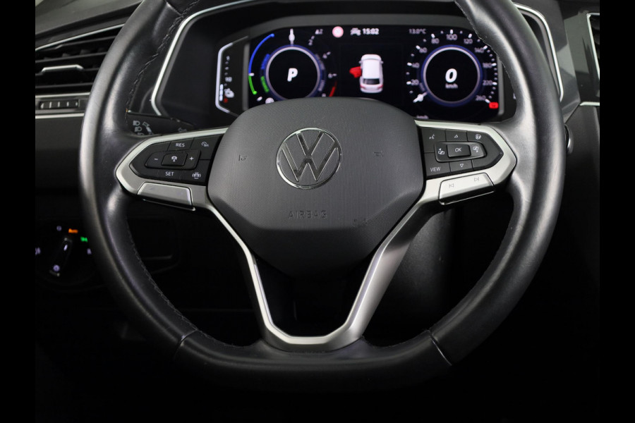 Volkswagen Tiguan 1.4 TSI eHybrid Life 245PK DSG PHEV | Navigatie | Parkeercamera | 18 inch Lm velgen | Stoel- en stuurverwarming |