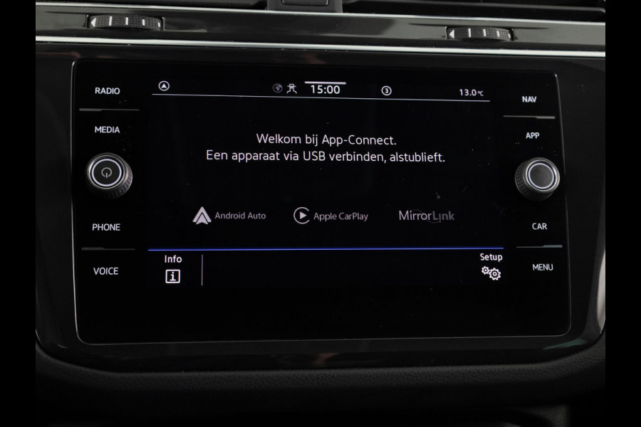 Volkswagen Tiguan 1.4 TSI eHybrid Life 245PK DSG PHEV | Navigatie | Parkeercamera | 18 inch Lm velgen | Stoel- en stuurverwarming |