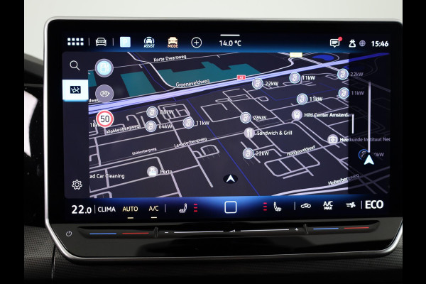 Volkswagen Golf 1.5 eHybrid 50 Edition 204 PK DSG PHEV | Verlengde garantie | Navigatie | Parkeercamera | Stoel- en stuurverwarming | 18 inch LM velgen |