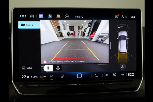 Volkswagen Golf 1.5 eHybrid 50 Edition 204 PK DSG PHEV | Verlengde garantie | Navigatie | Parkeercamera | Stoel- en stuurverwarming | 18 inch LM velgen |