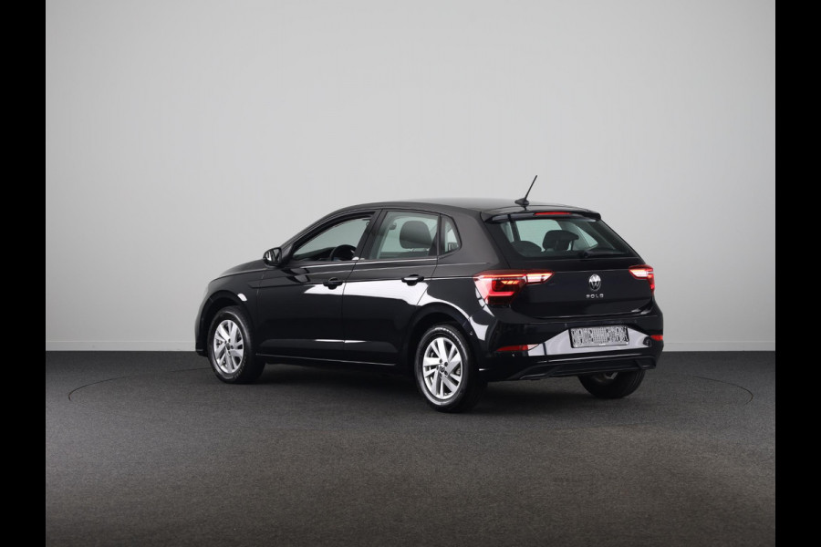 Volkswagen Polo 1.0 TSI Style 110 pk Automaat (DSG) | Navigatie via App | Parkeersensoren (Park assist) | Adaptieve cruise control | Stoelverwarming | Matrix LED koplampen |