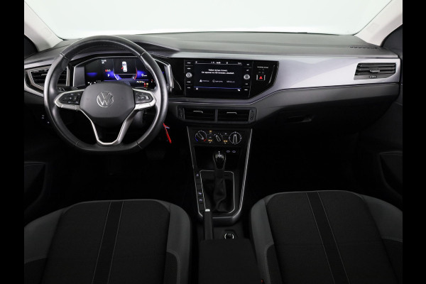 Volkswagen Polo 1.0 TSI Style 110 pk Automaat (DSG) | Navigatie via App | Parkeersensoren (Park assist) | Adaptieve cruise control | Stoelverwarming | Matrix LED koplampen |