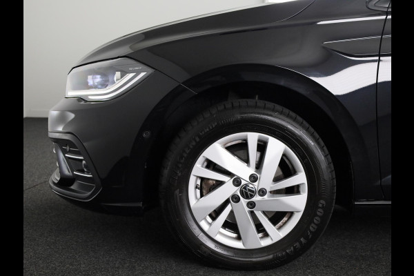 Volkswagen Polo 1.0 TSI Style 110 pk Automaat (DSG) | Navigatie via App | Parkeersensoren (Park assist) | Adaptieve cruise control | Stoelverwarming | Matrix LED koplampen |