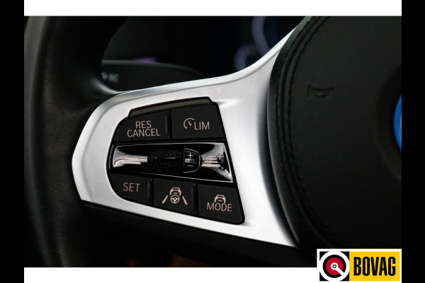 BMW 5 Serie 545e xDrive High Exec. M-sport Black Edition 394 PK automaat | Open Dak | Trekhaak elec. | 360 Camera, Stoel- en stuurverwarming