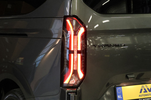 Ford Transit Custom 320 2.0 TDCI L2H1 Sport 170 PK DC | Dubbel Cabine | B&O | ACC | Blind Spot | Navigatie | Camera | CarPlay | Lane Assist | Trekhaak | BPM VRIJ | Verlengde fabrieksgarantie tot 12-2029