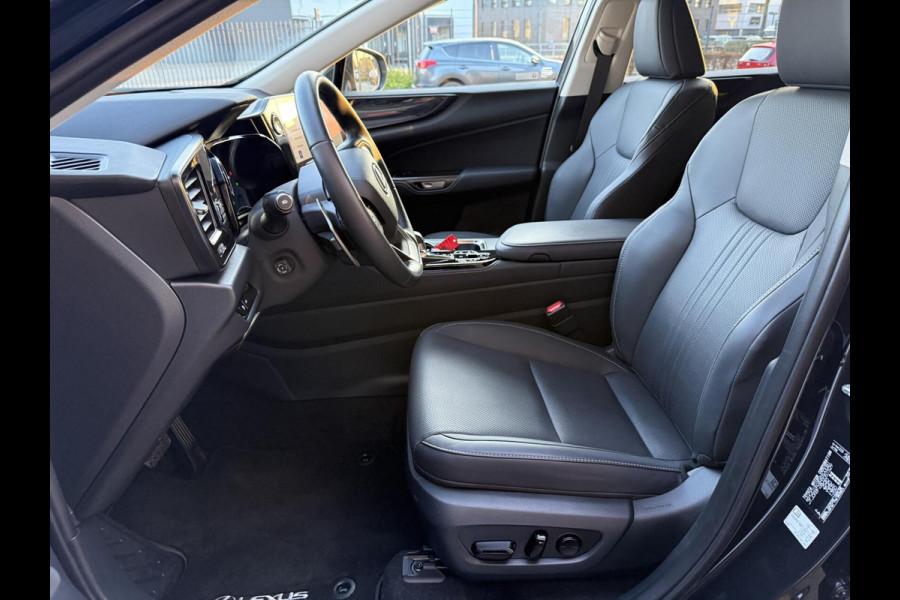 Lexus NX 450h+ AWD Luxury Line TREKHAAK LEDER