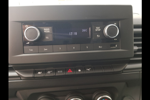 Renault Trafic 2.0 dCi 131 pk T29 L2-H1 dubbele-cabine 6 persoons Work Edition uitvoering !!!