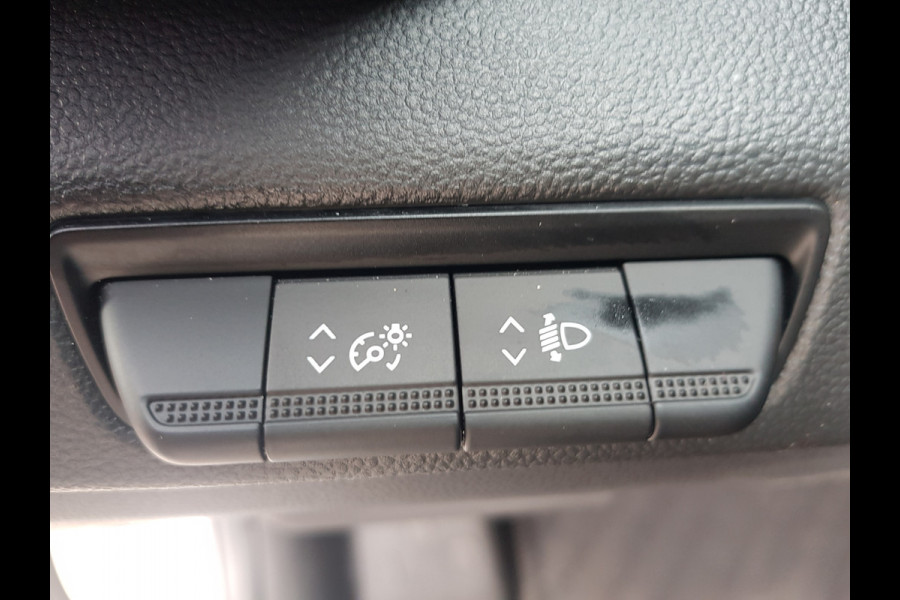 Renault Trafic 2.0 dCi 131 pk T29 L2-H1 dubbele-cabine 6 persoons Work Edition uitvoering !!!