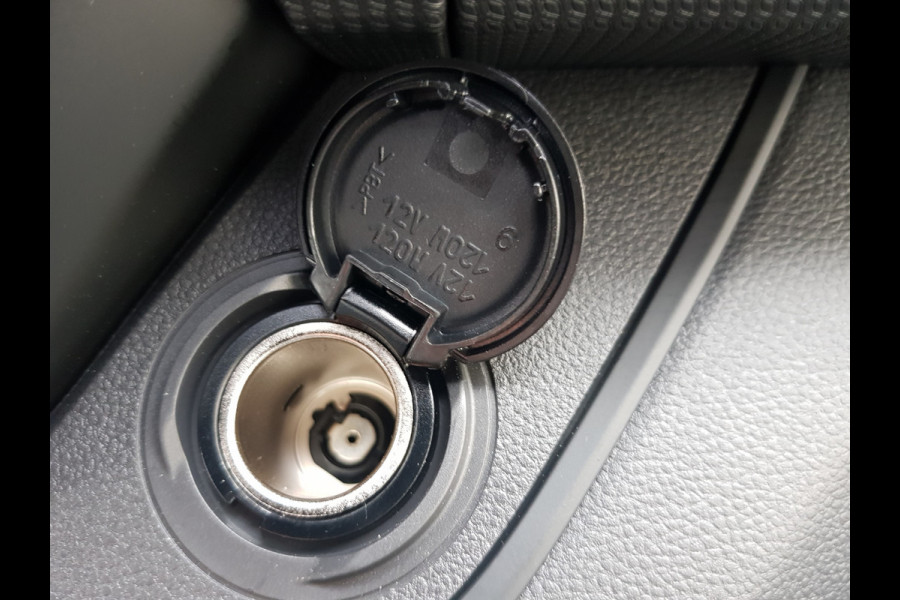 Renault Trafic 2.0 dCi 131 pk T29 L2-H1 dubbele-cabine 6 persoons Work Edition uitvoering !!!