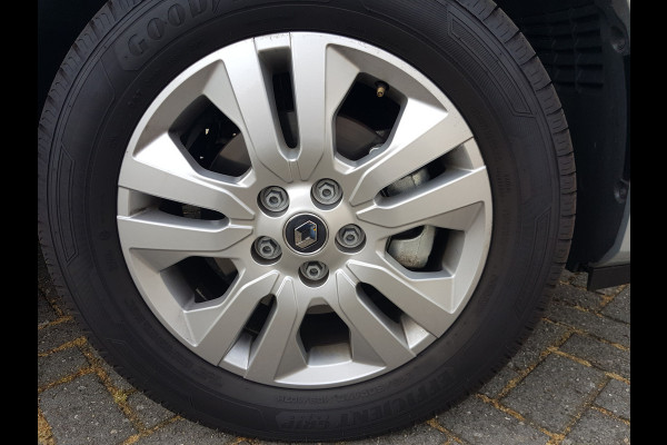 Renault Trafic 2.0 dCi 131 pk T29 L2-H1 dubbele-cabine 6 persoons Work Edition uitvoering !!!