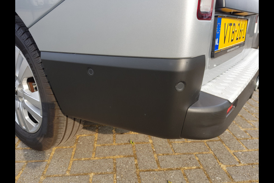 Renault Trafic 2.0 dCi 131 pk T29 L2-H1 dubbele-cabine 6 persoons Work Edition uitvoering !!!