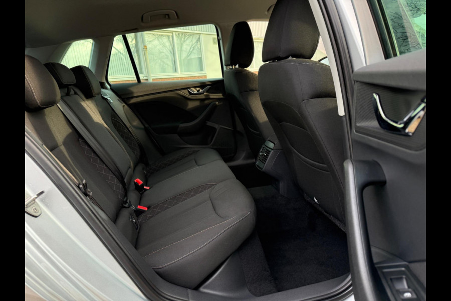 Škoda Kamiq 1.0 TSI Edition 2021 DSG AUT VIRTUAL-COCKPIT ACC CRUISE LED