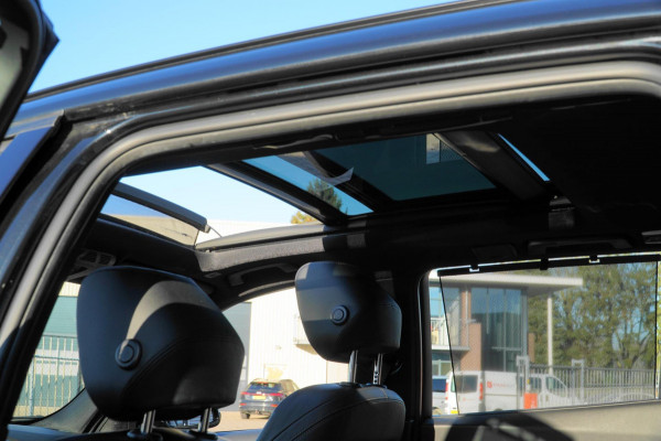 BMW 3 Serie Touring 320i Edition M Sport Shadow Executive