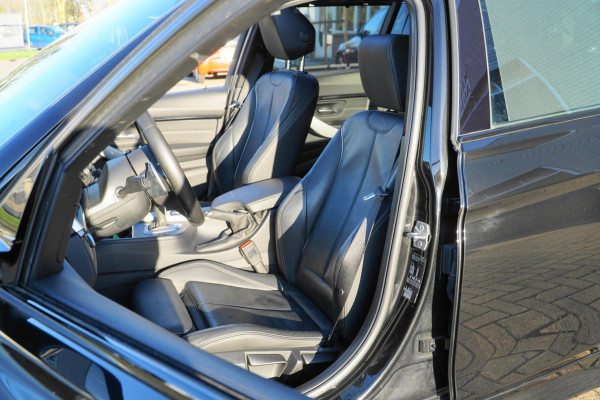 BMW 3 Serie Touring 320i Edition M Sport Shadow Executive