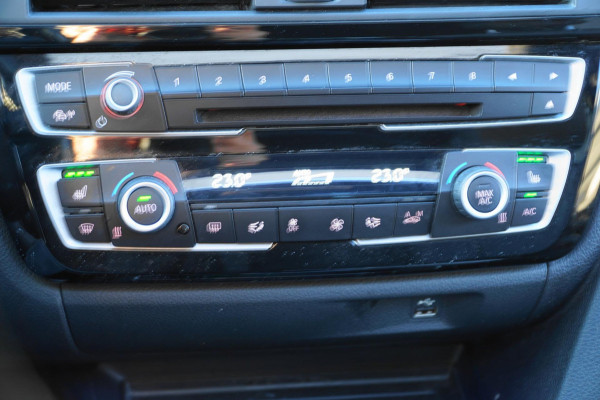 BMW 3 Serie Touring 320i Edition M Sport Shadow Executive