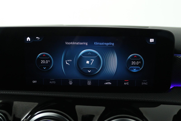 Mercedes-Benz A-Klasse 250 e Business Solution Luxury Limited (SFEERVERLICHTING, STOELVERWARMING, LEDER, 1e EIGENAAR, CAMERA)