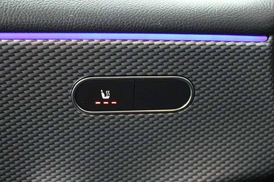 Mercedes-Benz A-Klasse 250 e Business Solution Luxury Limited (SFEERVERLICHTING, STOELVERWARMING, LEDER, 1e EIGENAAR, CAMERA)