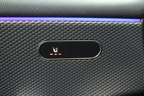 Mercedes-Benz A-Klasse 250 e Business Solution Luxury Limited (SFEERVERLICHTING, STOELVERWARMING, LEDER, 1e EIGENAAR, CAMERA)