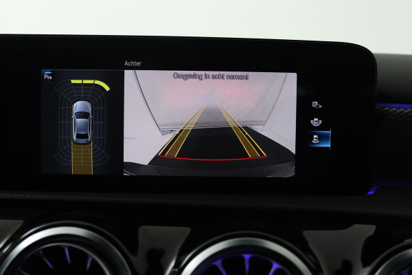 Mercedes-Benz A-Klasse 250 e Business Solution Luxury Limited (SFEERVERLICHTING, STOELVERWARMING, LEDER, 1e EIGENAAR, CAMERA)