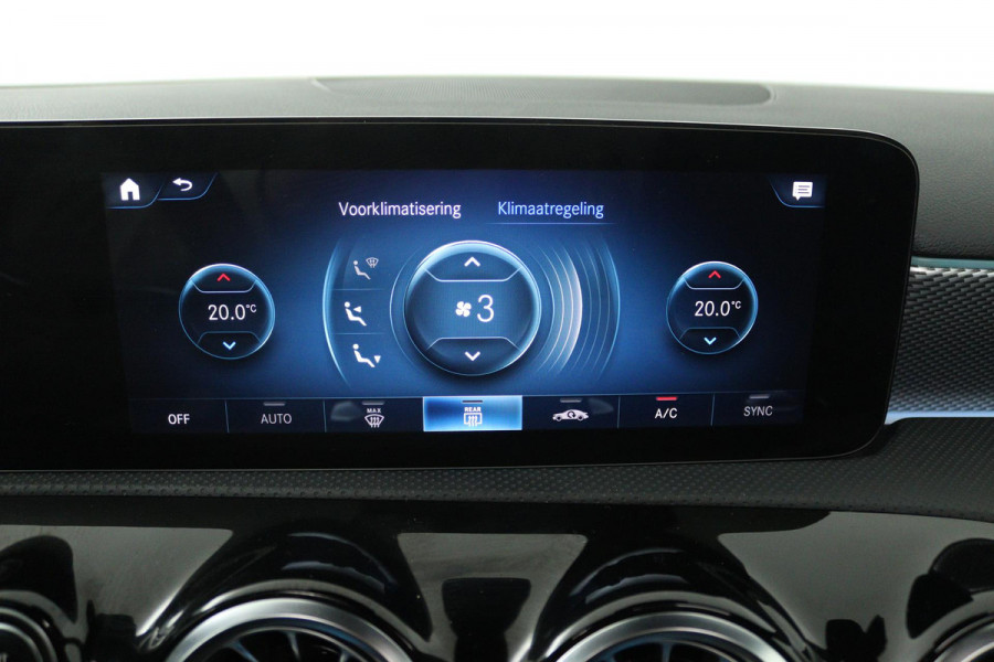 Mercedes-Benz A-Klasse 250 e Business Solution Luxury Limited (PANORAMADAK, SFEERVERLICHTING, CAMERA, ELEKT. STOELEN, 1e EIGENAAR)