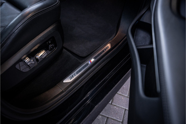 BMW X5 xDrive45e High Executive - M Sport | Panorama | Kuipstoelen | Stoelkoeling | Elek. Trekhaak | 360 Camera