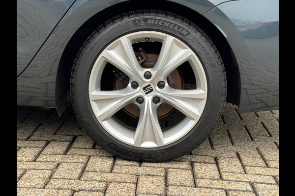 Seat Leon Sportstourer 1.5 TSI FR * Camera * Side Assist * Carplay * Virtual Cockpit *