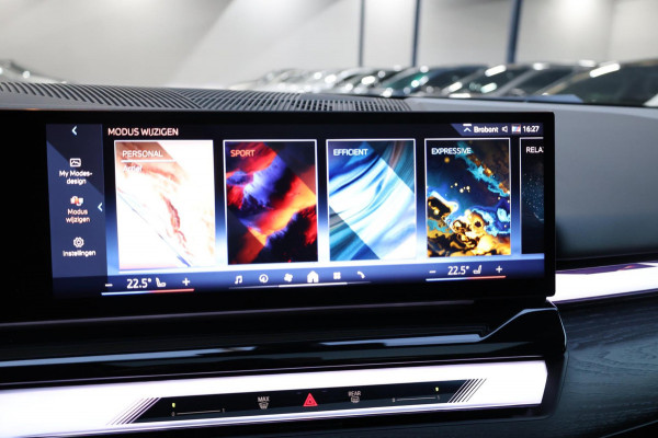 BMW 5 Serie 550e xDrive 489+PK M-Performance LASERLIGHT/BOWERS & WILKINS/PANO/LEDER/HUD/20" LMV/360 CAM/ACC/ECC/FABRIEKSGARANTIE!