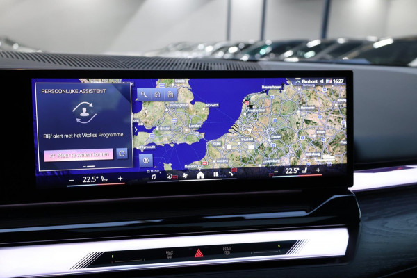 BMW 5 Serie 550e xDrive 489+PK M-Performance LASERLIGHT/BOWERS & WILKINS/PANO/LEDER/HUD/20" LMV/360 CAM/ACC/ECC/FABRIEKSGARANTIE!