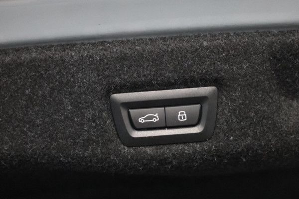 BMW 5 Serie 550e xDrive 489+PK M-Performance LASERLIGHT/BOWERS & WILKINS/PANO/LEDER/HUD/20" LMV/360 CAM/ACC/ECC/FABRIEKSGARANTIE!