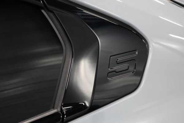 BMW 5 Serie 550e xDrive 489+PK M-Performance LASERLIGHT/BOWERS & WILKINS/PANO/LEDER/HUD/20" LMV/360 CAM/ACC/ECC/FABRIEKSGARANTIE!