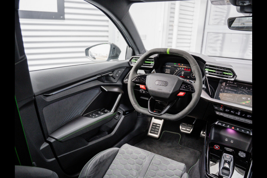 Audi RS3 Sportback 2.5 TFSI quattro | Keramisch | Carbon | Head-up | Sonos