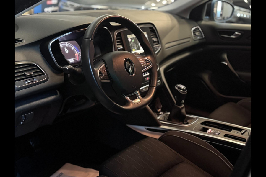 Renault Mégane Estate 1.3 TCe Limited | CAMERA | STOELVERW.