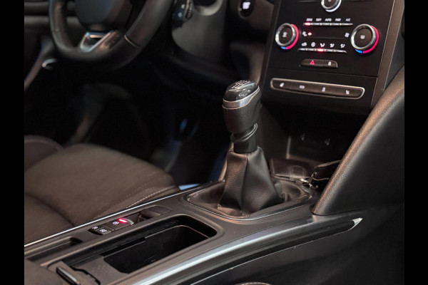 Renault Mégane Estate 1.3 TCe Limited | CAMERA | STOELVERW.