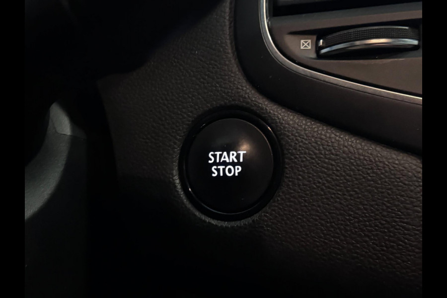 Renault Mégane Estate 1.3 TCe Limited | CAMERA | STOELVERW.