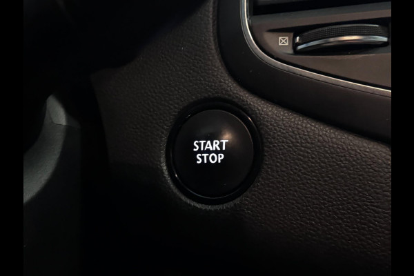 Renault Mégane Estate 1.3 TCe Limited | CAMERA | STOELVERW.