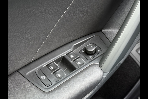 Volkswagen Tiguan 1.4 TSI eHybrid R-Line Bns | Pano | ACC | Matrix LED | Winter Pack | Camera