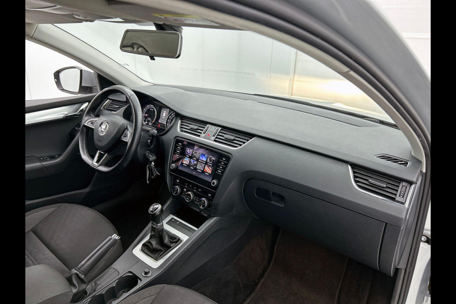 Škoda Octavia Combi 1.0 TSI 115Pk Ambition Business CARPLAY & NAVI | CLIMA | LMV