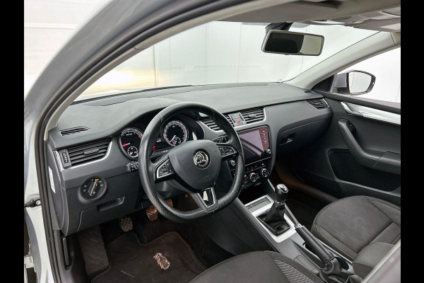 Škoda Octavia Combi 1.0 TSI 115Pk Ambition Business CARPLAY & NAVI | CLIMA | LMV