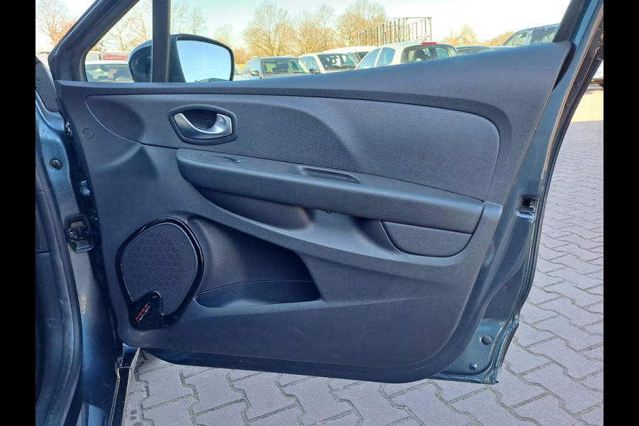 Renault Clio Estate 0.9 TCe Limited | Airco | Cruise | Navi | Trekhaak | LMV |