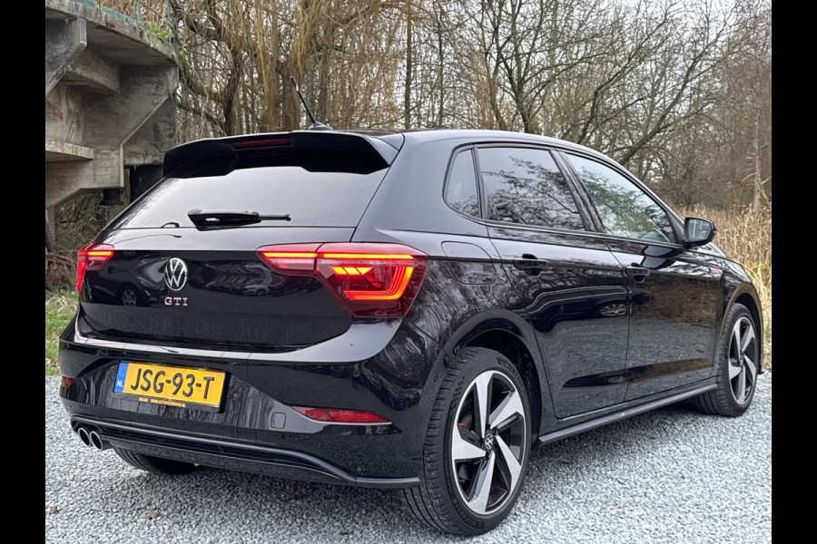 Volkswagen Polo 2.0 TSI GTI TSI 210PK DSG GTI-SPORT IQ-LIGHT/PDC/CARPLAY FABRIEKS GARANTIE