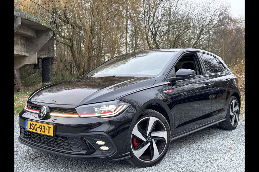 Volkswagen Polo 2.0 TSI GTI TSI 210PK DSG GTI-SPORT IQ-LIGHT/PDC/CARPLAY FABRIEKS GARANTIE