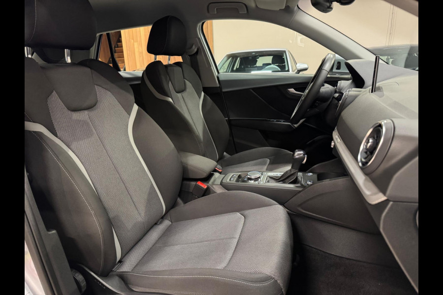 Audi Q2 35 TFSI 150PK S-Tronic, Apple Carplay, Cruise, Clima, Multistuur, PDC, Android Auto, Bluetooth/Tel, Volledig Onderhouden