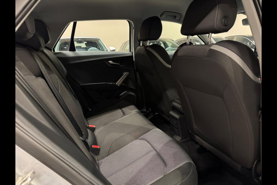 Audi Q2 35 TFSI 150PK S-Tronic, Apple Carplay, Cruise, Clima, Multistuur, PDC, Android Auto, Bluetooth/Tel, Volledig Onderhouden