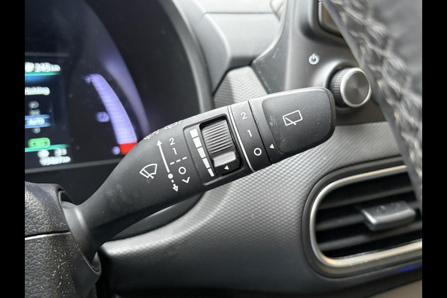Hyundai Kona EV Comfort 39 kWh | Adaptive cruise control | Scherm met Apple Carplay/Android auto | Achteruitrijcamera