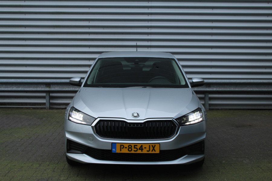 Škoda Fabia 1.0 TSI 111pk Ambition DSG7 NL-Auto NAP Airco Cruise Carplay 16"LMV