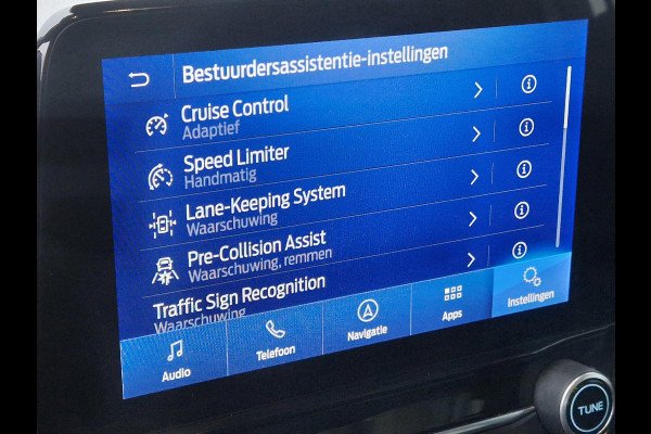 Ford Fiesta 1.0 EcoBoost Hybrid Titanium X |Adaptive cruise control | Camera | Navigatie | All season banden