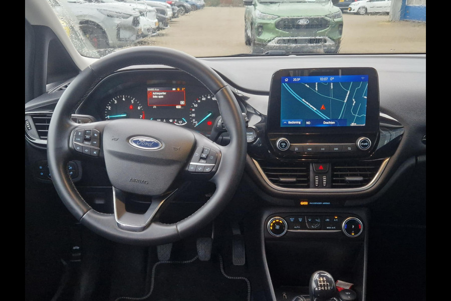 Ford Fiesta 1.0 EcoBoost Hybrid Titanium X |Adaptive cruise control | Camera | Navigatie | All season banden