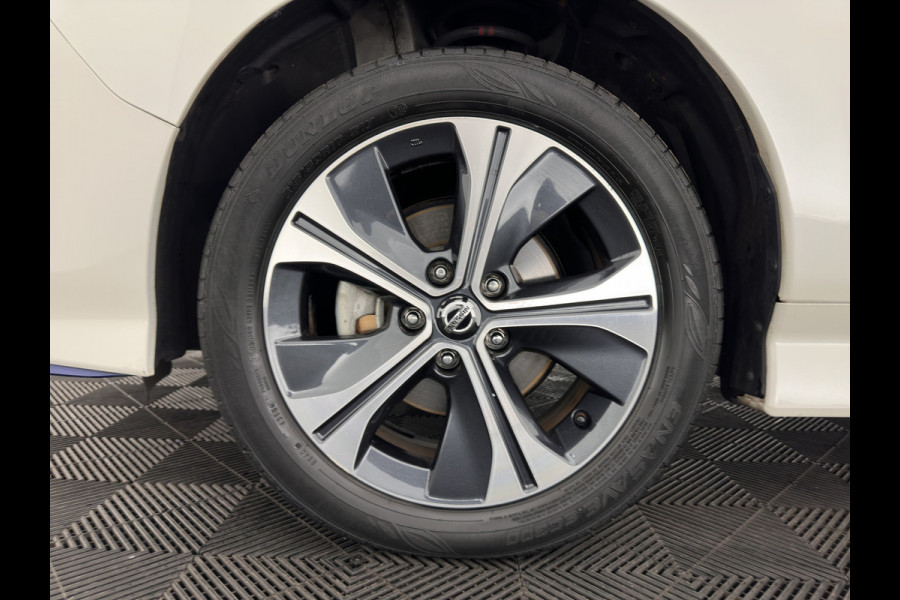 Nissan Leaf e+ Tekna 62 kWh {SOH-95%} (INCL-BTW) *Aut.*LEATHER-MICROFIBRE | FULL-LED | ADAPTIVE-CRUISE | BOSE-AUDIO | TOP-VIEW | DAB | KEYLESS | NAVI-FULLMAP | DAB | HEATED-COMFORTSEATS | BLIND-SPOT | PRIVACY-GLASS | 17''ALU*